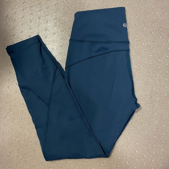 Lululemon In Movement Tights Navy Blue Size 6 - Picture 3 of 7